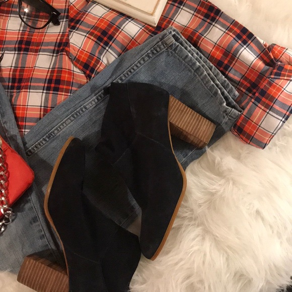 Tommy Hilfiger Jeans - Picture 4 of 8